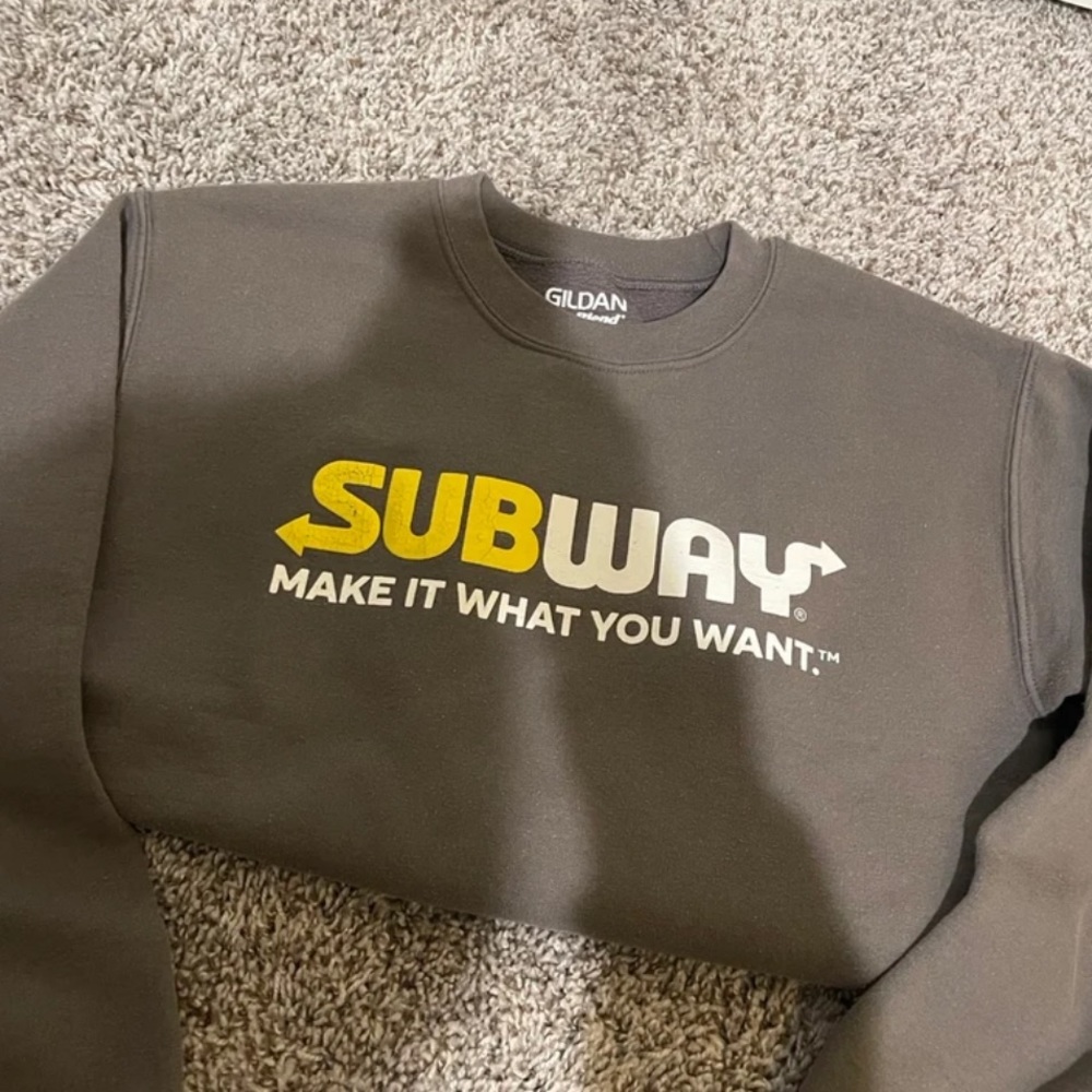 subway crewneck